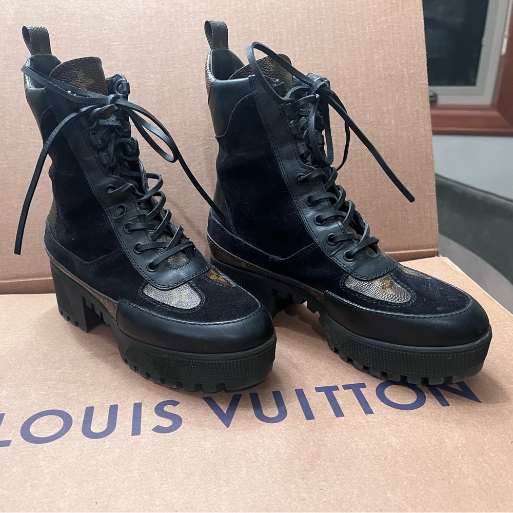 Louis Vuitton Laureate Platform Desert Boots